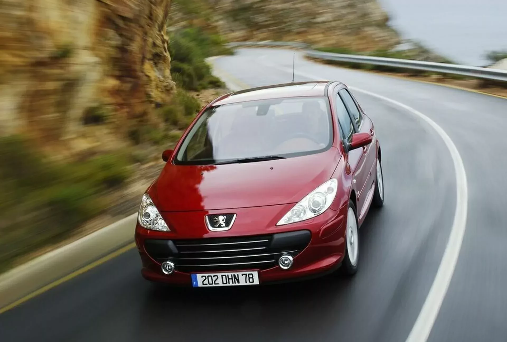 Peugeot 307 silnik benzyna diesel cena ceny opinie oceny zalety wady