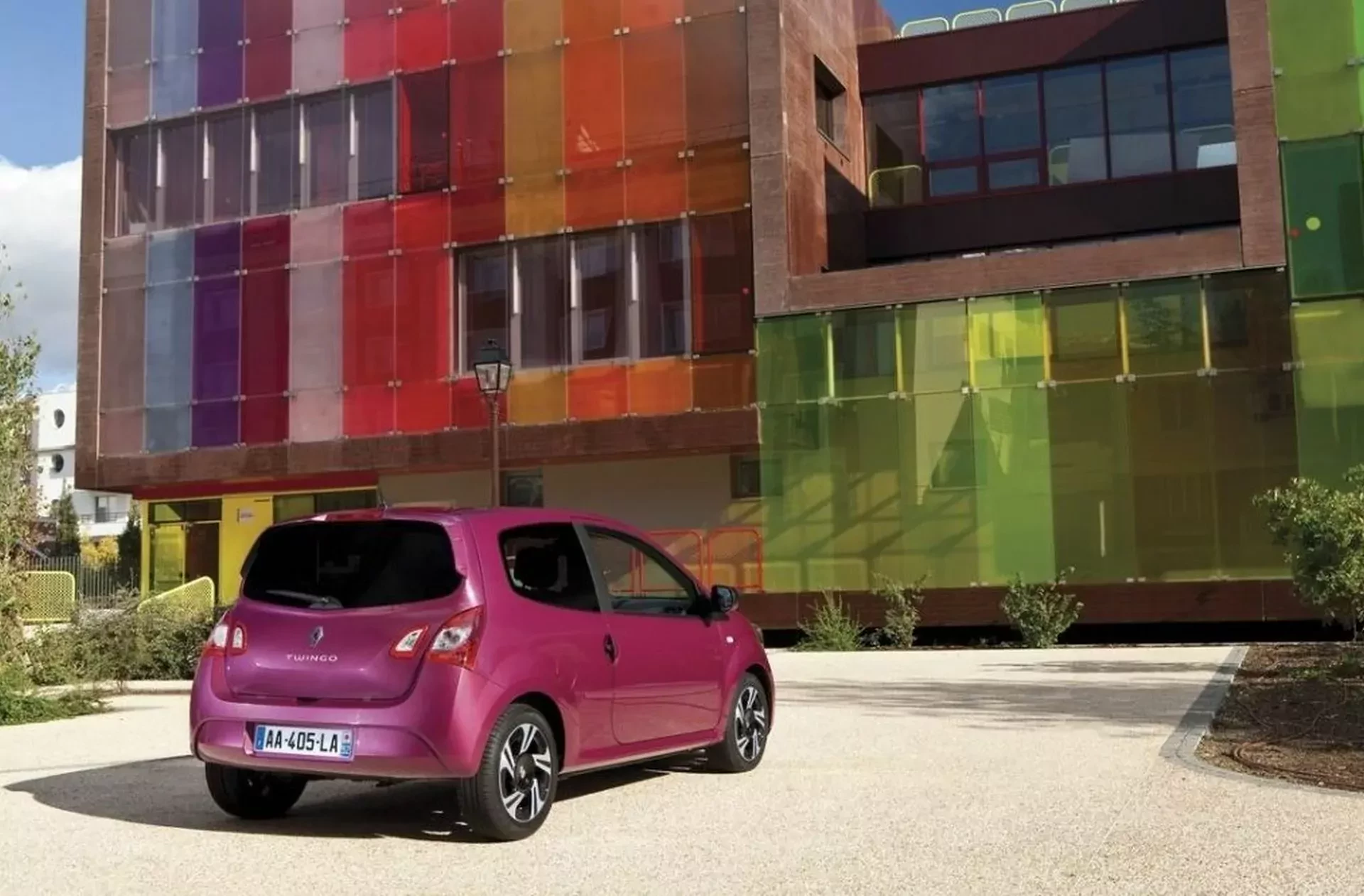 Renault Twingo 2 II generacja silnik benzyna diesel pojemność moc cena ceny używany opinie oceny zalety wady otomoto
