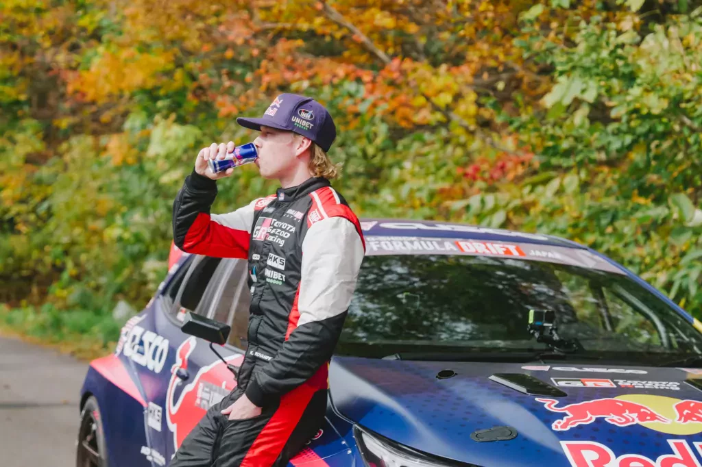 Kalle Rovanpera totalnie zmienia wygląd. Będzie wyglądać jak legenda WRC?