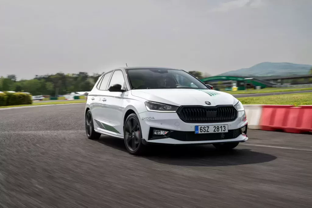 Skoda-Fabia-Motorsport-Edition-511-4