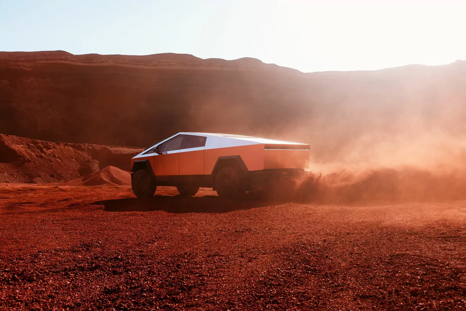 Tesla Cybertruck silnik moc przyspieszenie zasięg prędkość opinie oceny zalety wady cena ceny