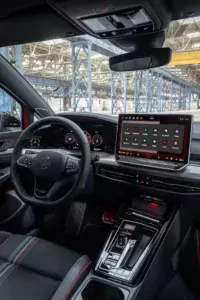 Volkswagen Golf GTI Edition 50 wnętrze