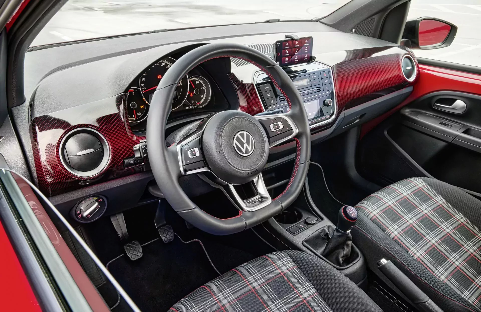 Wysoko oceniany Volkswagen przez cały czas zaskakuje. Ten rocznik w takiej cenie to rzadkość. Wybór jest szeroki