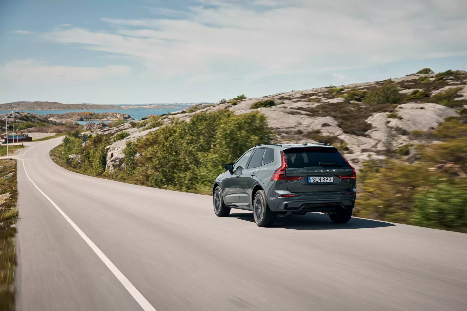Volvo XC60 silnik benzyna diesel napęd moc opinie oceny zalety wady otomoto