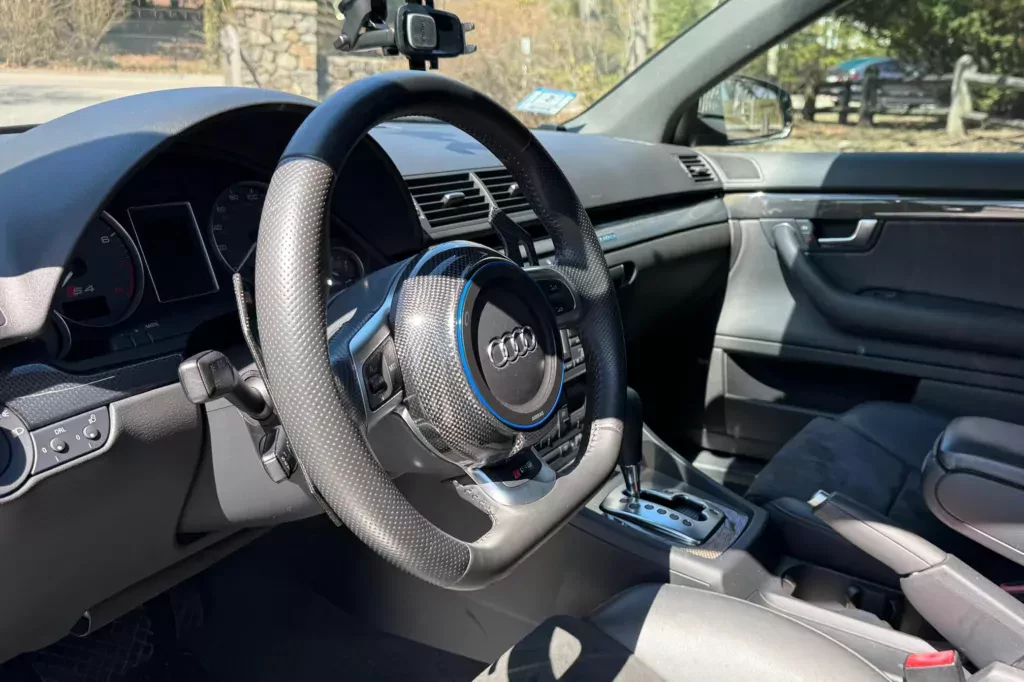 audi-s4-v8