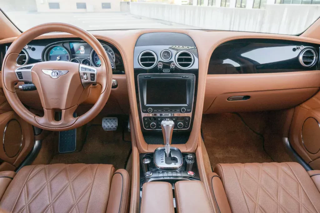 limuzyna-bentley-flying-spur