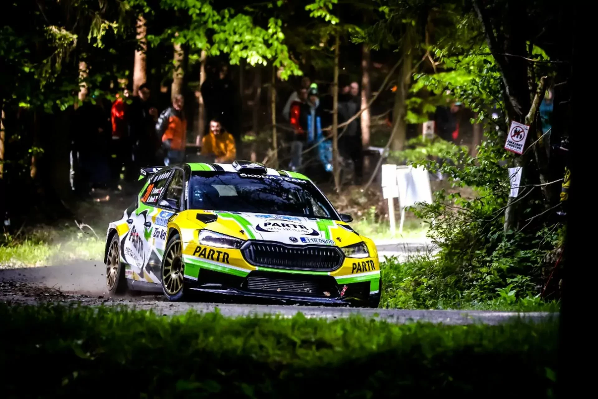 Czeskie rajdy samochodowe w pigułce. 134 zgłoszenia na liście sprintu, w tym ponad 30 Rally2 i R5