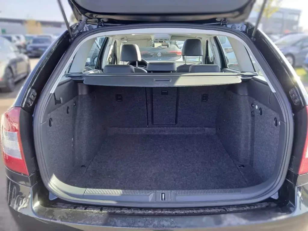 skoda-octavia-kombi-20-tdi
