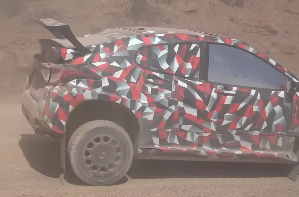 Nowość na ukrytych testach Toyoty. Spodziewano się tajnego prototypu WRC27, a tymczasem zakamuflowano zupełnie inny pojazd
