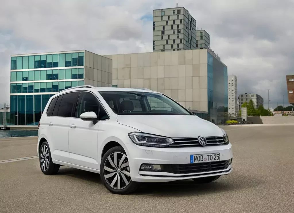 volkswagen-touran-koniec