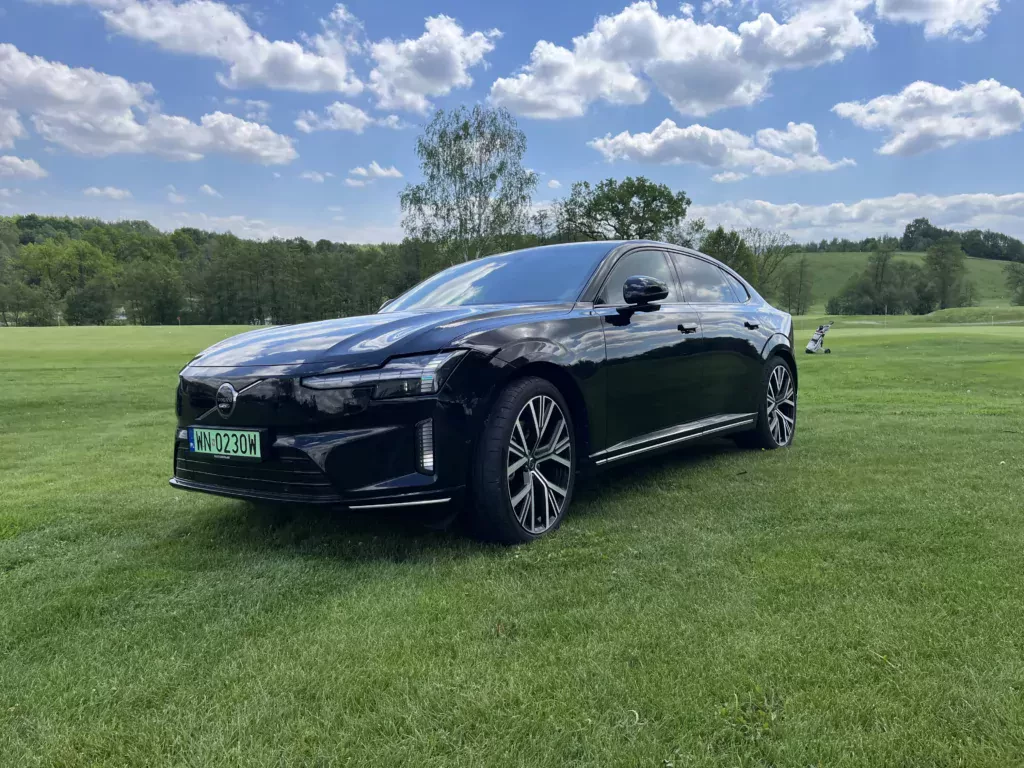 Jeździłem (i spałem) w najnowszym Volvo ES90. Cisza i komfort na poziomie Rolls-Royce’a