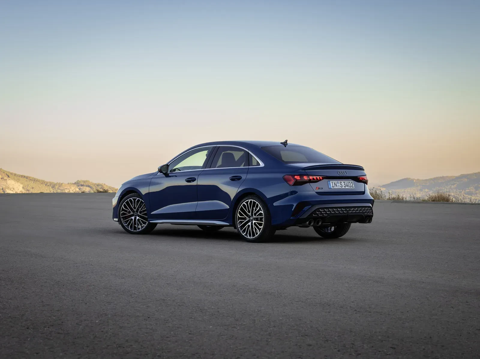 Audi S3 Sedan FL 2027 w kolorze Ascari blue