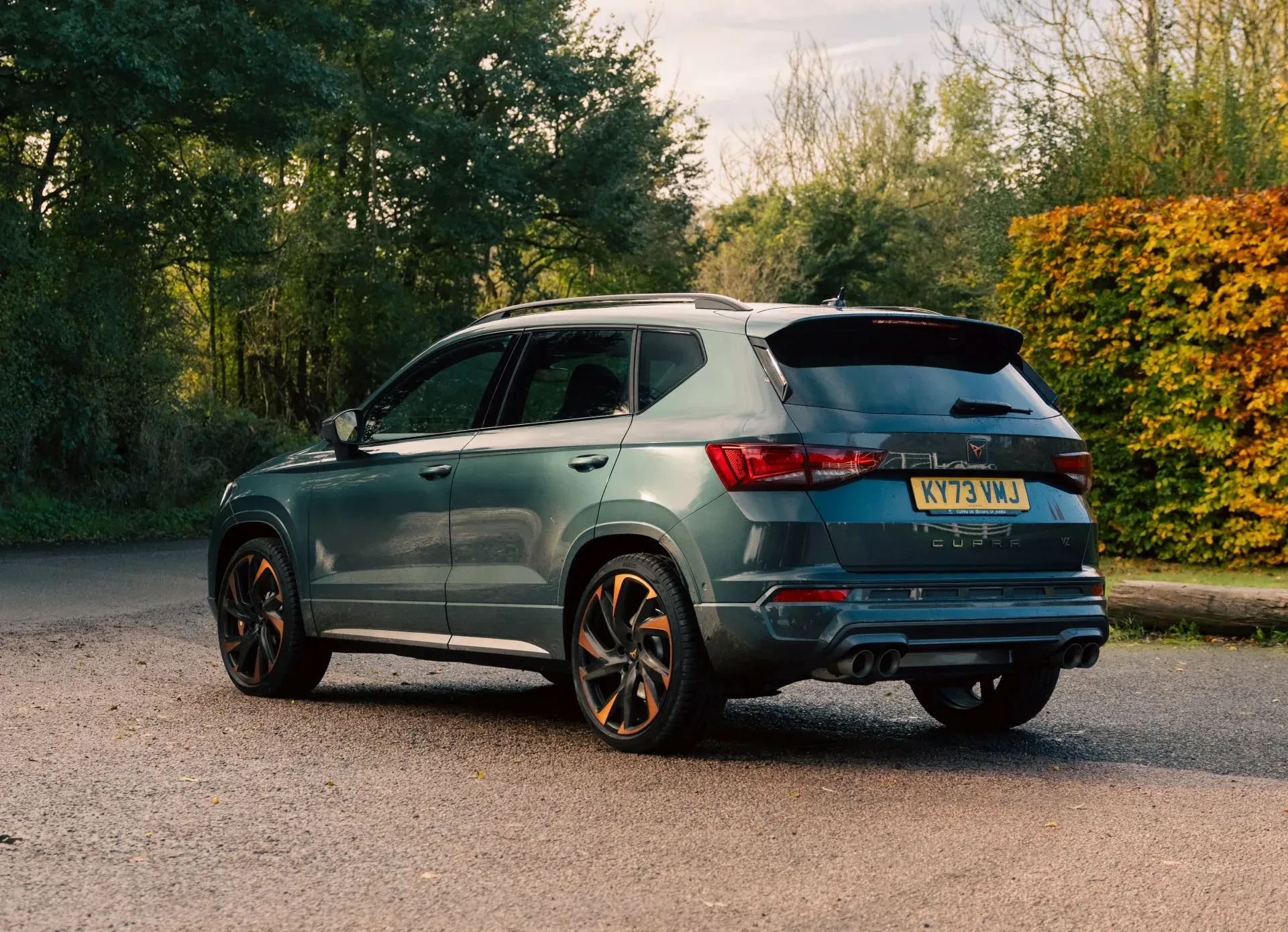 Cupra Ateca SUV moc silnik benzyna opinie oceny zalety wady nowy używany cena ceny