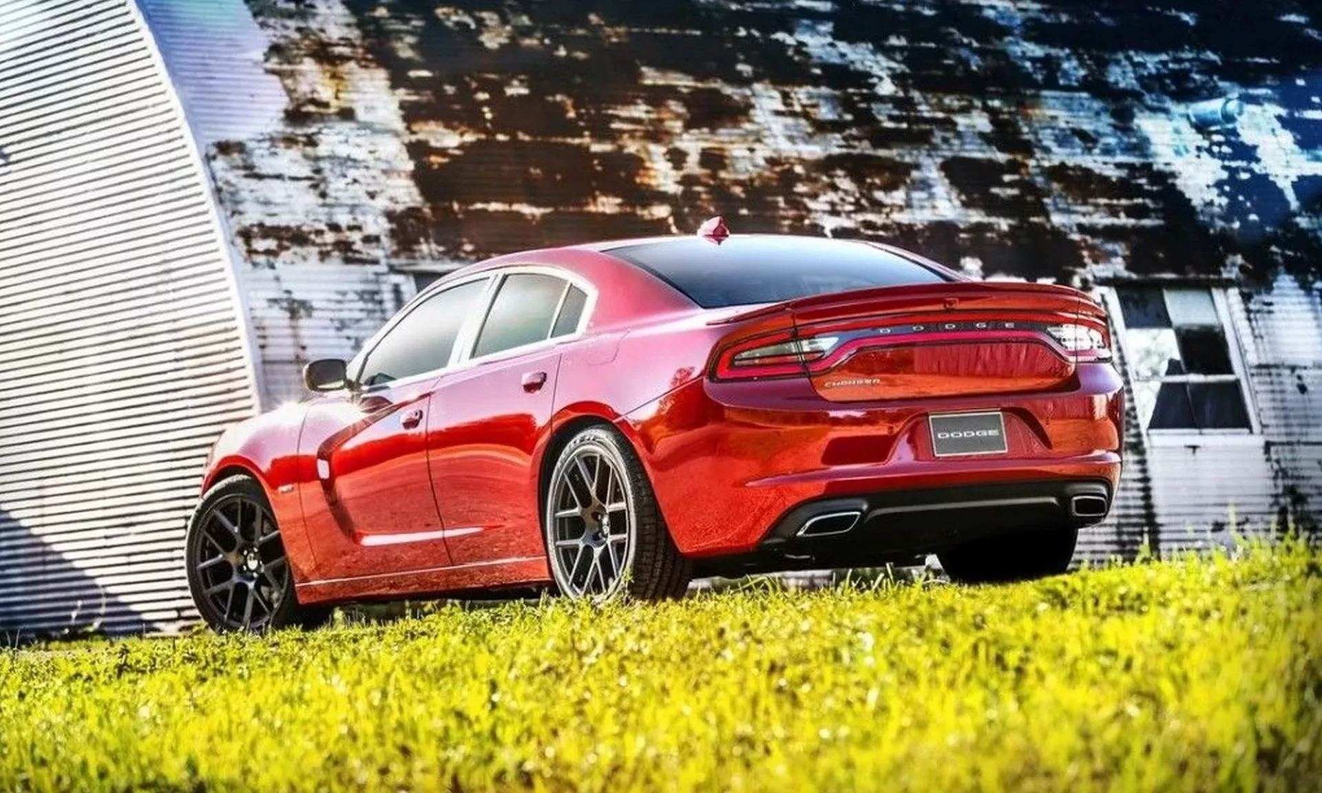 Dodge Charger silnik V8 hemi moc osiągi opinie oceny zalety wady