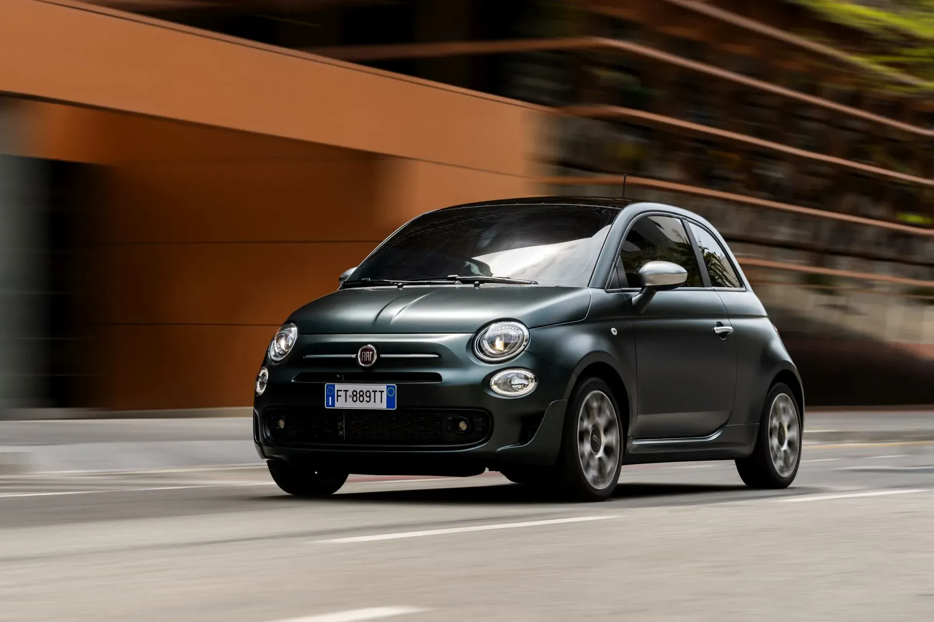 Fiat 500 cena ceny opinie oceny zalety wady silnik benzyna diesel moc spalanie