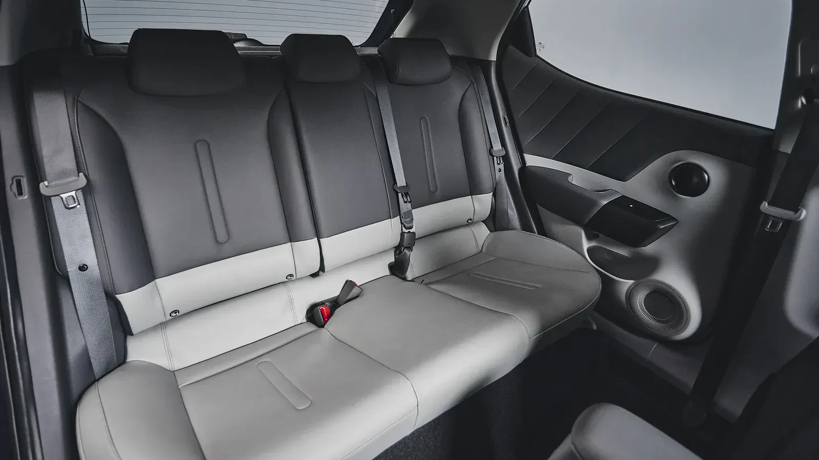 Hyundai i20 2027 widok tylnej kanapy