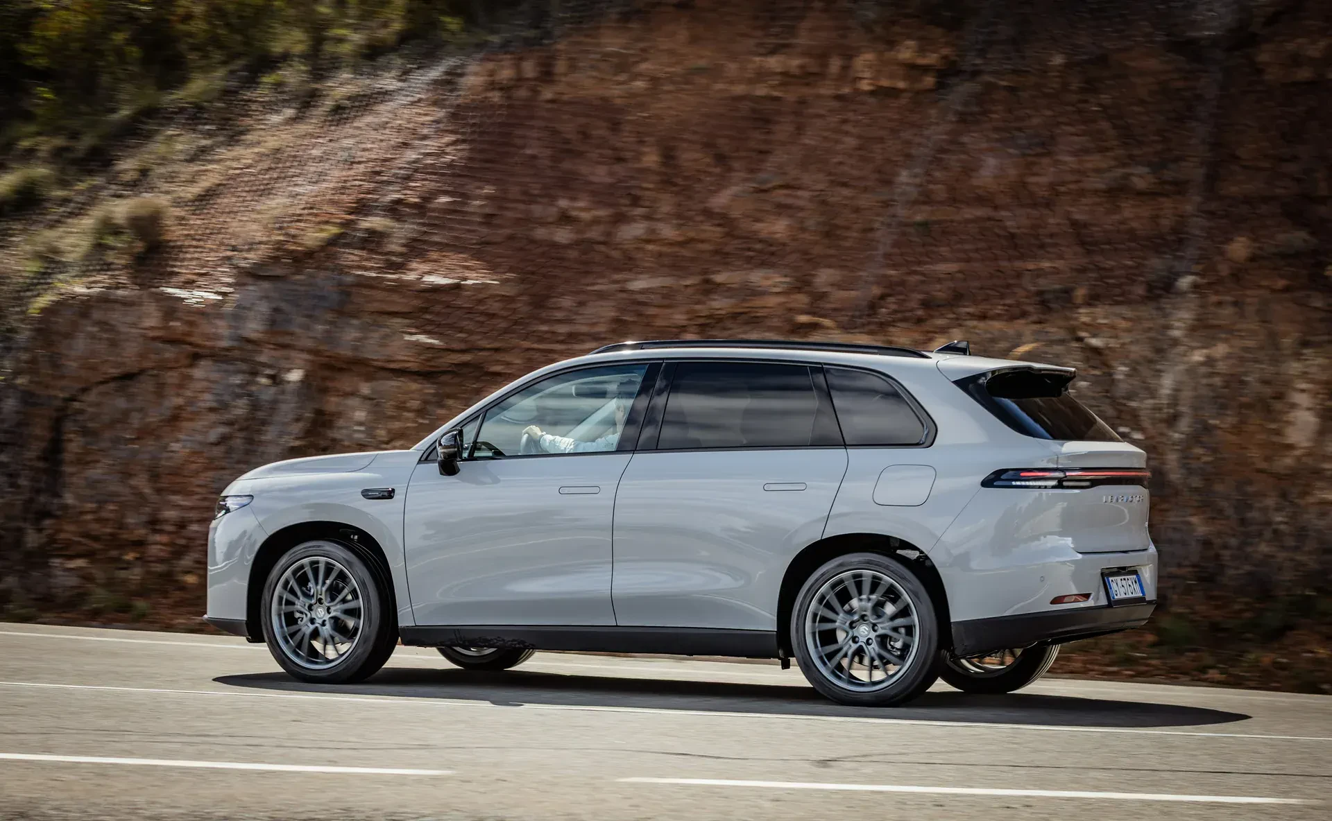 Leapmotor postawi konkurencję pod ścianą? Nowe SUV-y są mocniejsze, szybsze i z lepszym zasięgiem