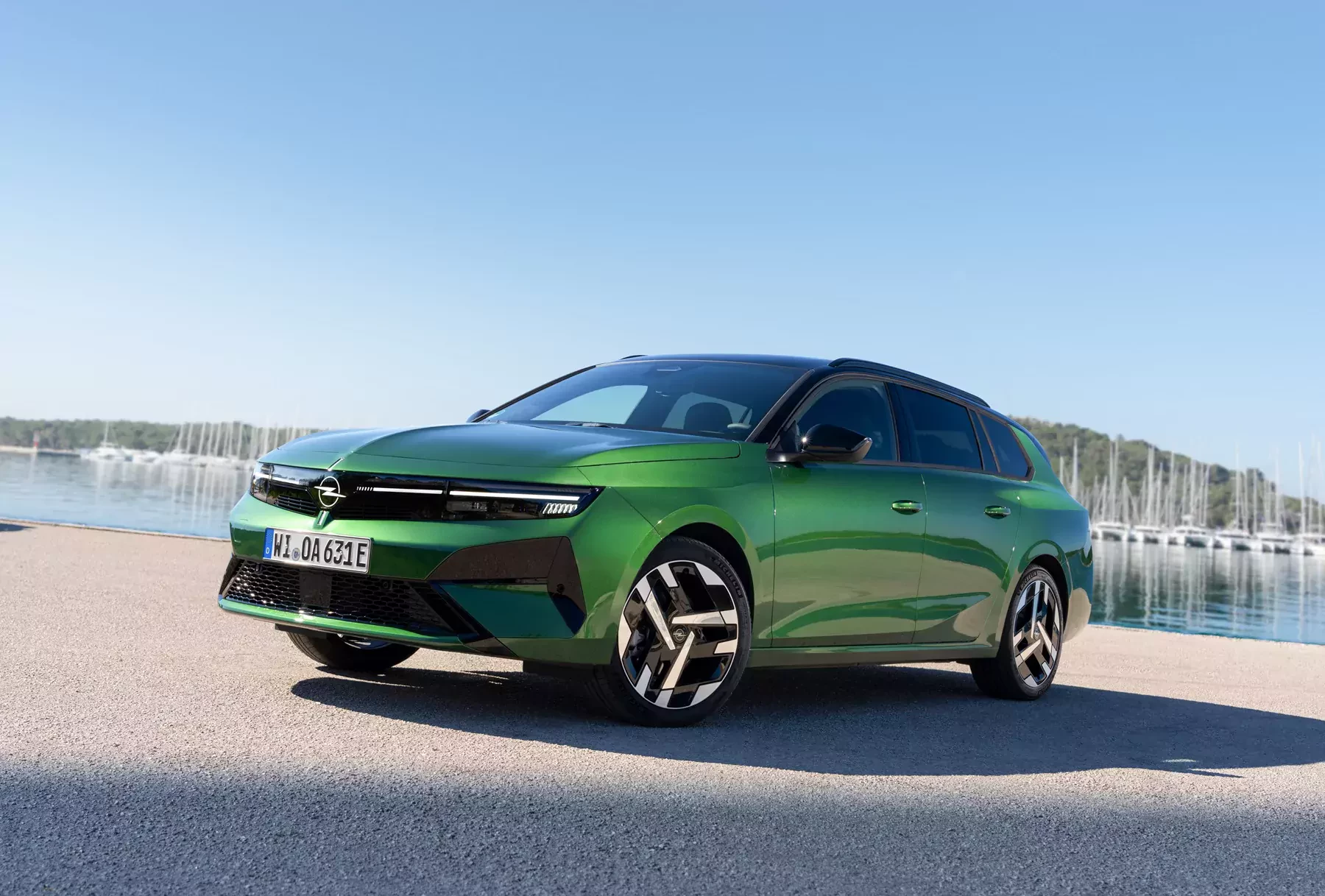 Opel Astra Sports Tourer Electric