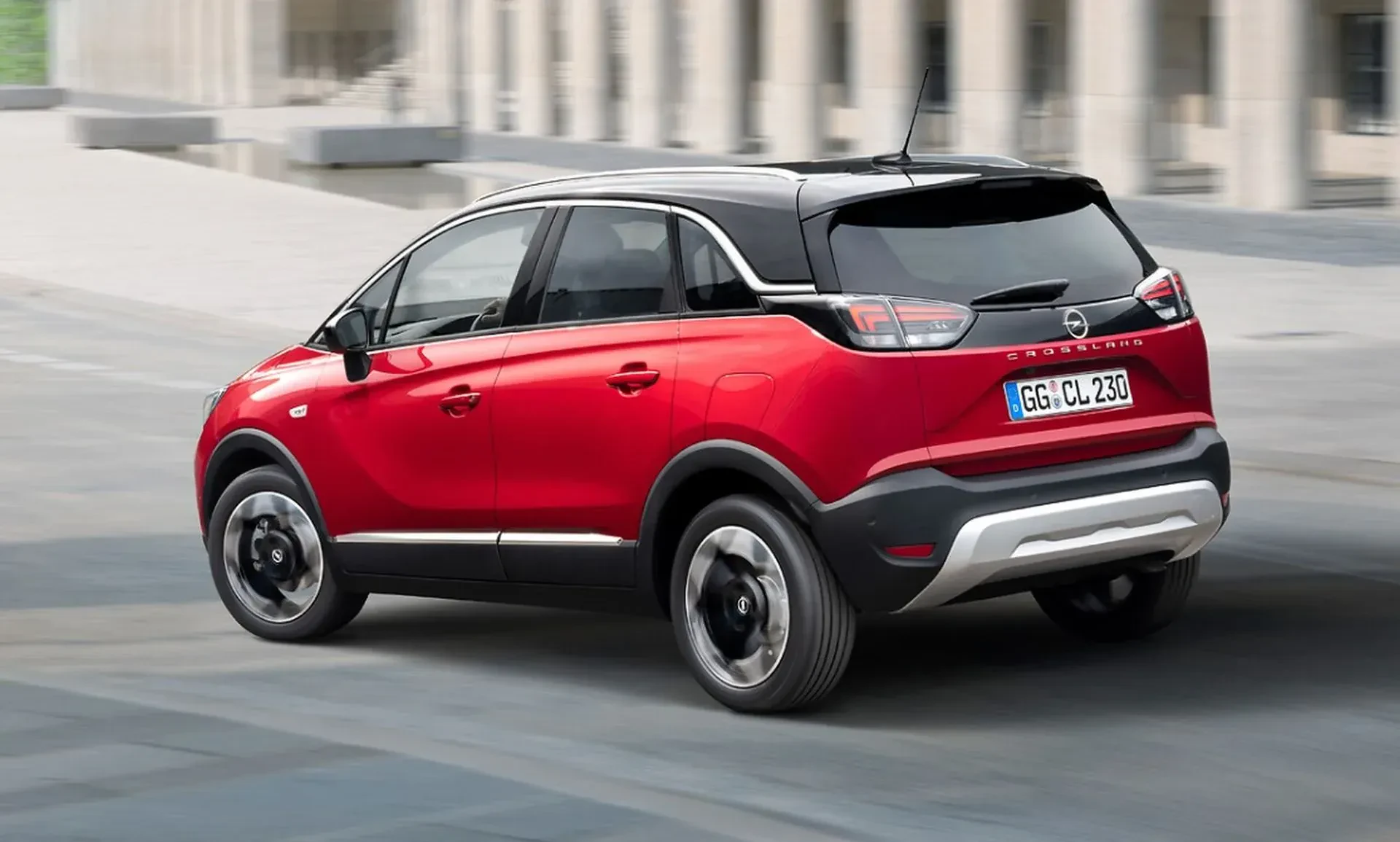 Opel Crossland SUV crossover silnik benzyna diesel moc spalanie cena ceny opinie oceny zalety wady otomoto