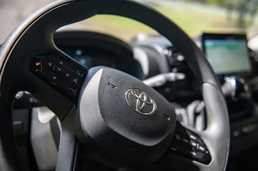 Toyota produkowana w Polsce momentalnie odnosi sukces. jeżeli z wyglądu przypomina ci Fiata, to wcale nie musisz się leczyć