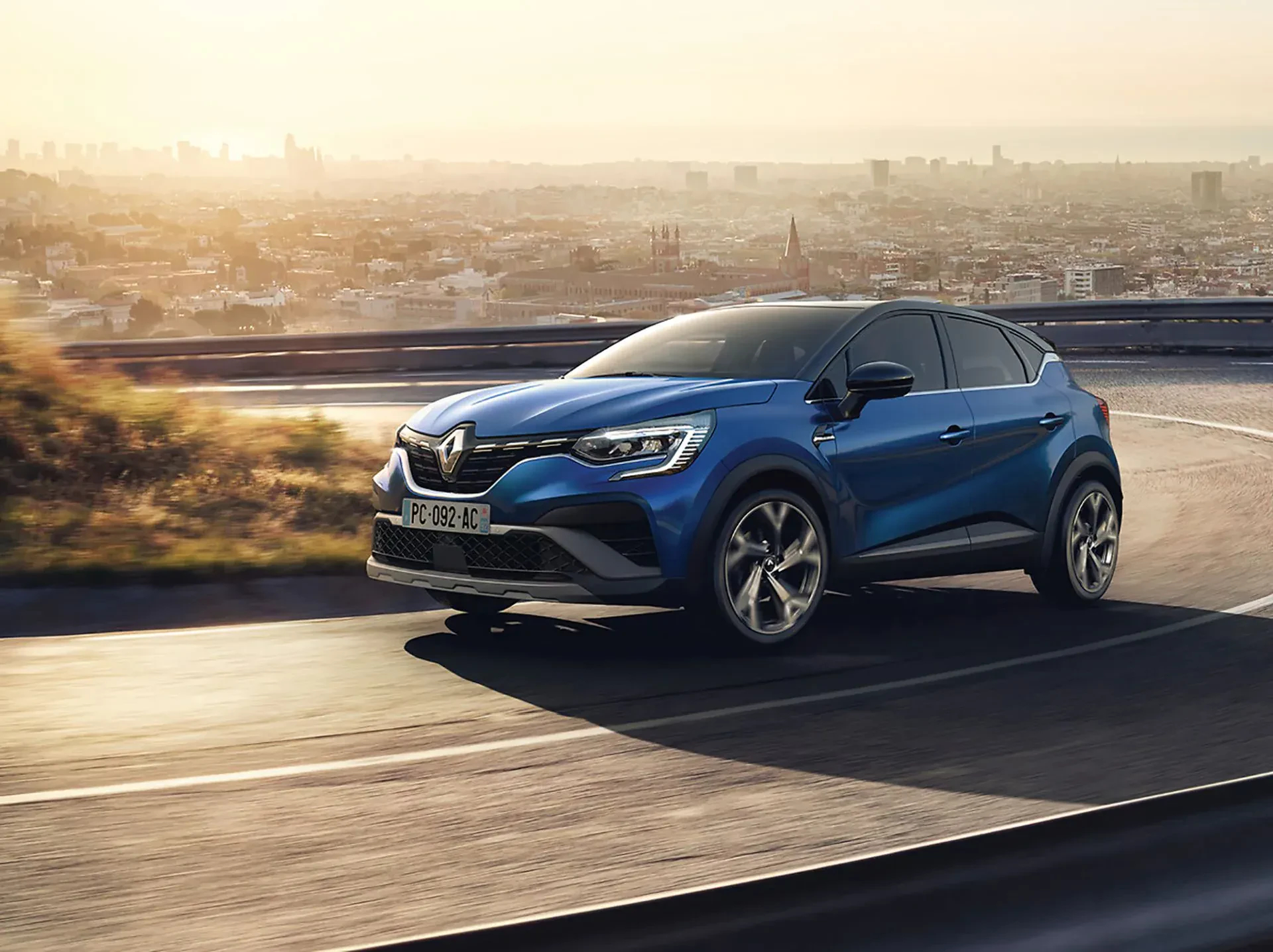 Renault Captur silnik benzyna diesel spalanie crossover miejski opinie oceny zalety wady cena ceny otomoto używany tanio