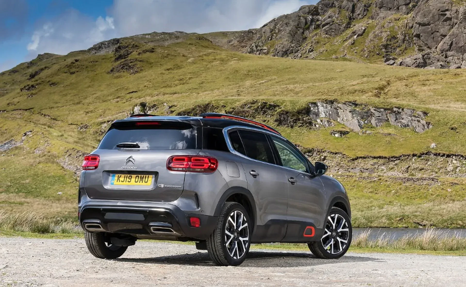 SUV Citroen C5 Aircross silnik benzyna diesel cena ceny opinie oceny zalety wady