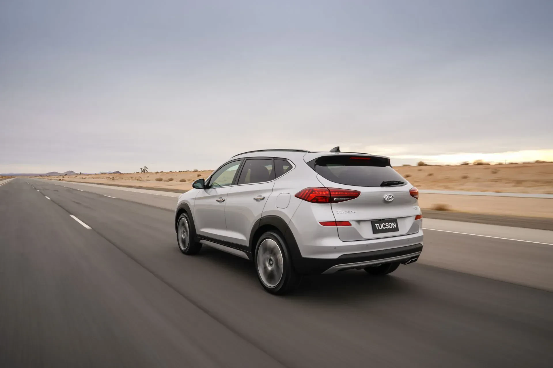 SUV Hyundai Tucson silnik benzyna diesel cena ceny opinie oceny zalety wady wyniki sprzedaży