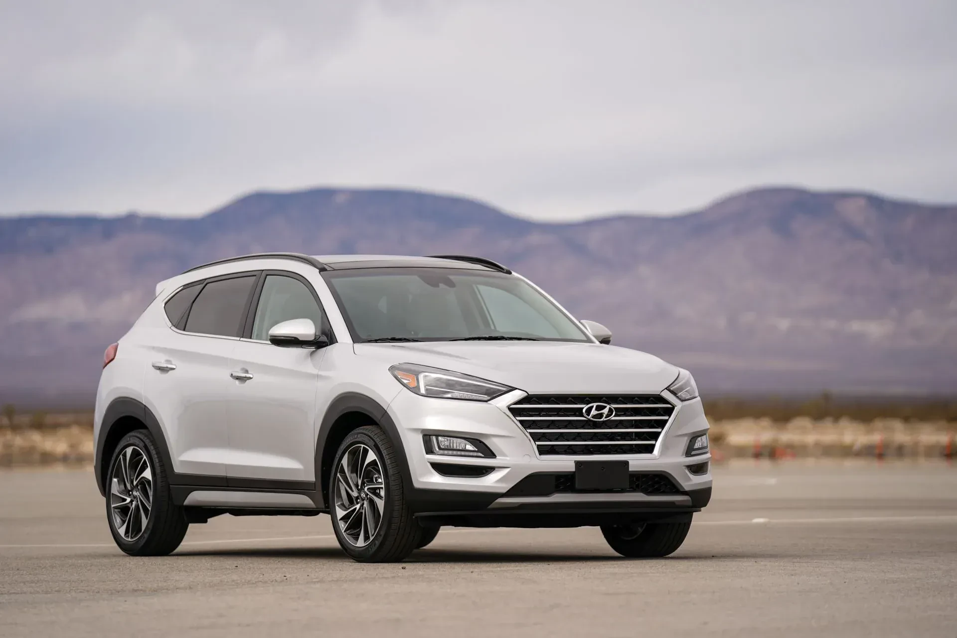 SUV Hyundai Tucson silnik benzyna diesel cena ceny opinie oceny zalety wady wyniki sprzedaży