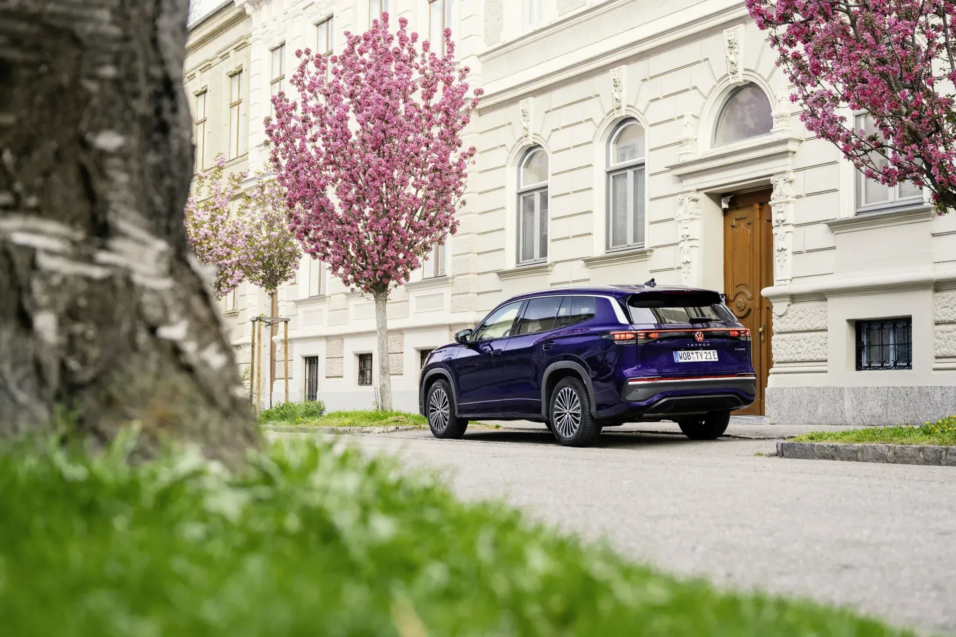 Volkswagen Tayron SUV silnik benzyna diesel hybryda cena ceny opinie oceny zalety wady otomoto nowy używany