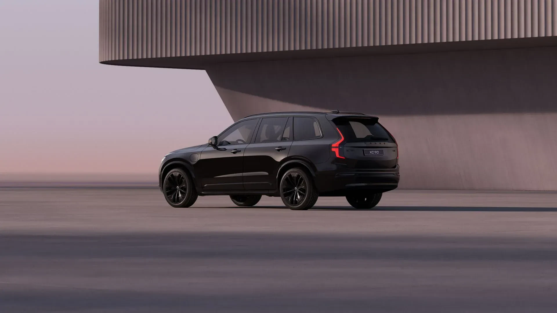 Volvo XC90 SUV bezpieczeństwo silnik benzyna diesel moc cena ceny opinie oceny zalety wady spalanie osiągi