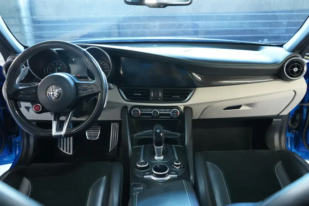 alfa-romeo-giulia-v6