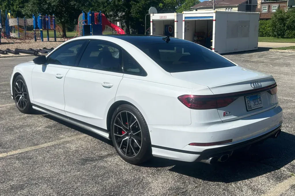 audi-s8-d5