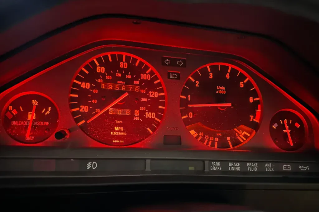 bmw-serii-3-e30