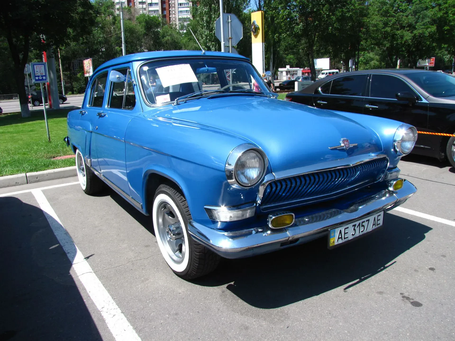 Czarna Wołga otomoto sprzedaż legenda cena ceny