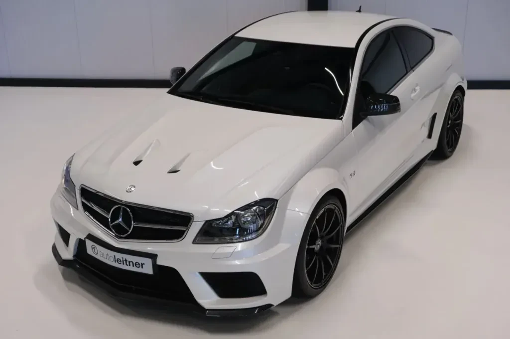 mercedes-c63-amg-v8