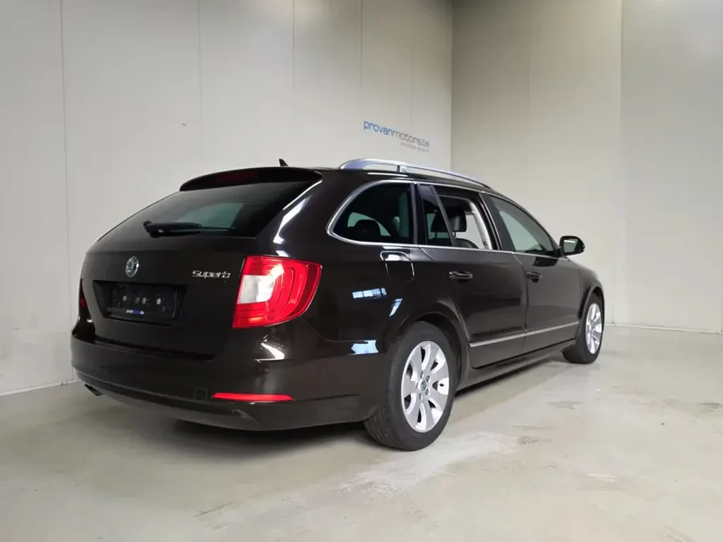 skoda-superb-16-diesel