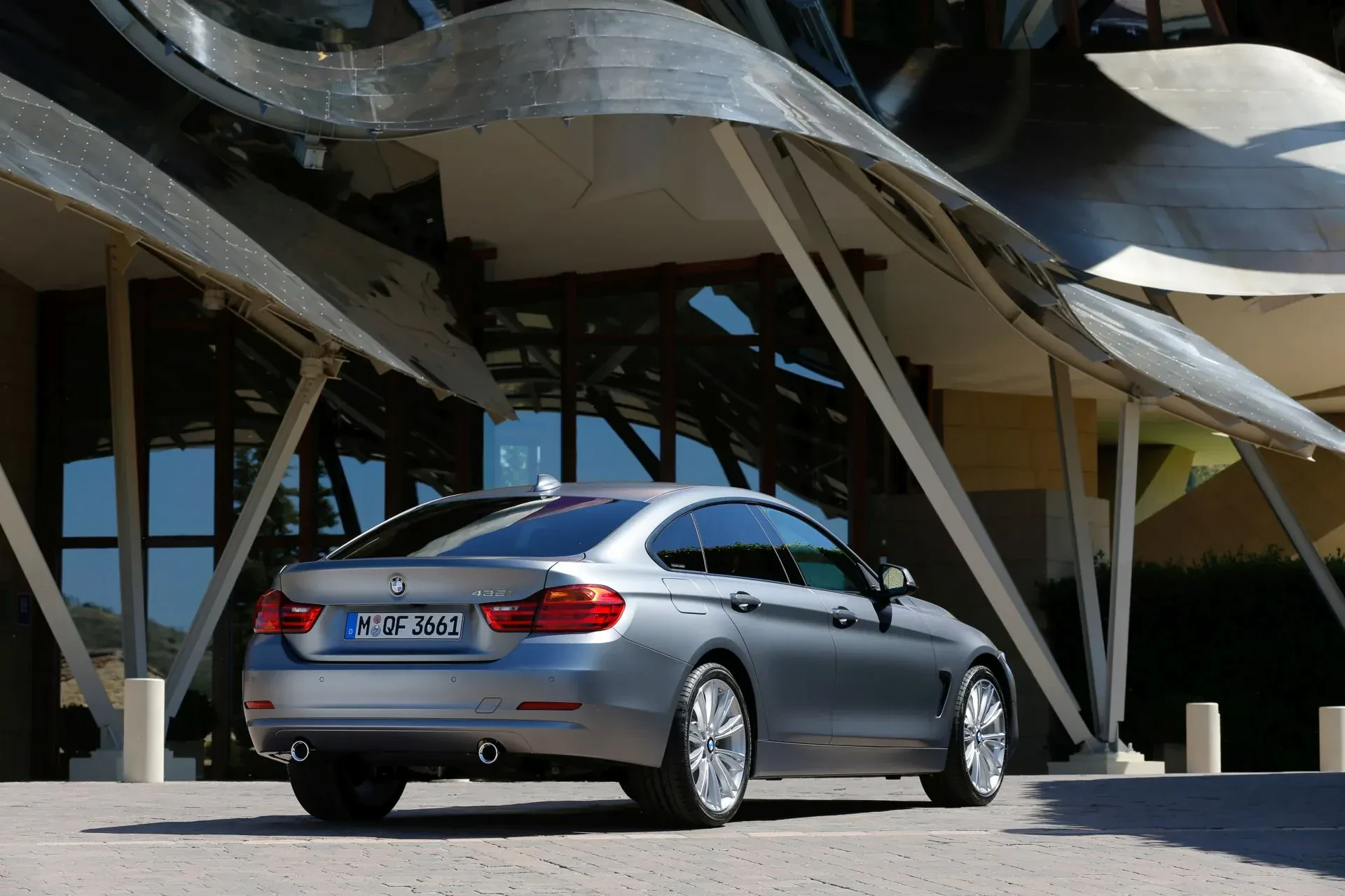 BMW Serii 4 Seria cena ceny opinie oceny zalety wady silnik benzyna diesel moc osiągi otomoto używane