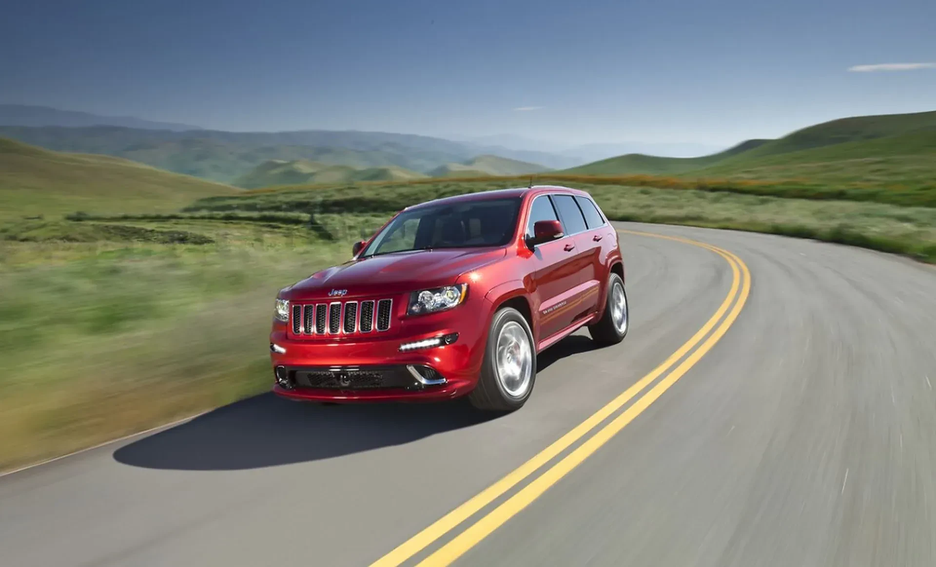 Jeep Grand Cherokee SUV silnik benzyna diesel V6 V8 Hemi moc opinie oceny zalety wady cena ceny używany otomoto