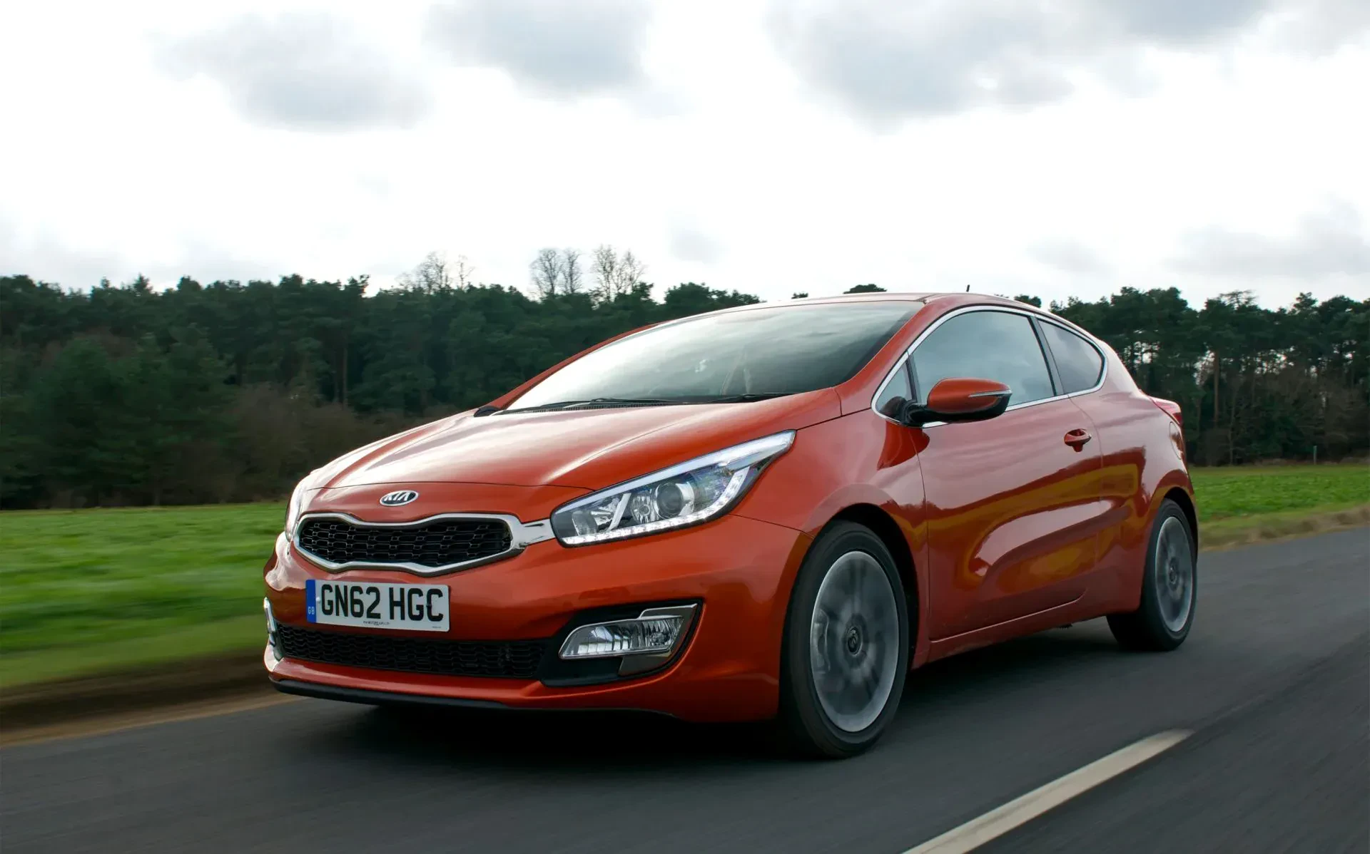 Kia Ceed silnik cena spalanie benzyna diesel ceny opinie oceny zalety wady