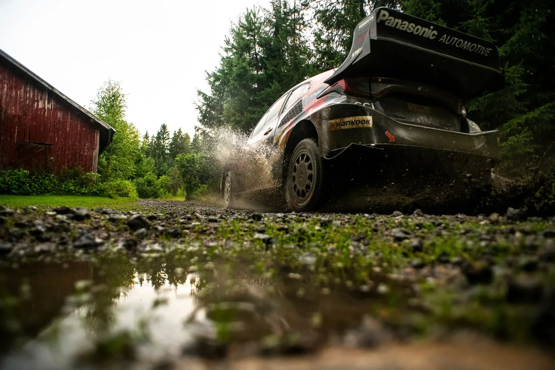 Rajd Finlandii WRC wyniki Polacy piątek rajdy samochodowe mistrzostwa świata