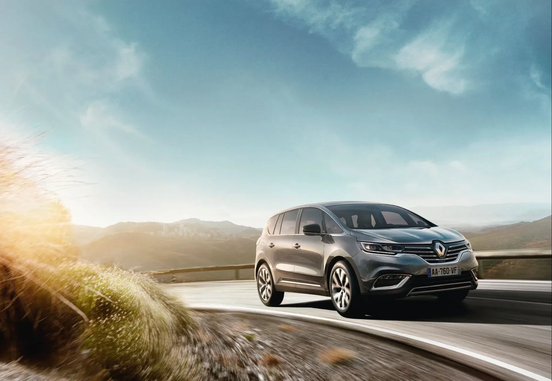 Renault Espace minivan crossover suv silnik benzyna diesel moc pojemność cena ceny opinie oceny zalety wady otomoto