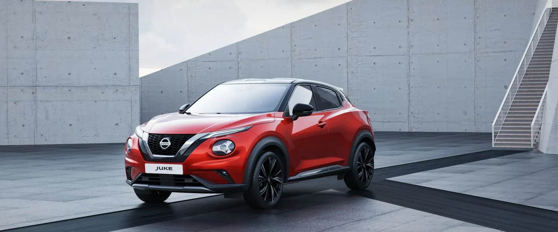 SUV Japonia Nissan Juke silnik benzyna moc opinie oceny zalety wady japoński cena ceny otomoto używany