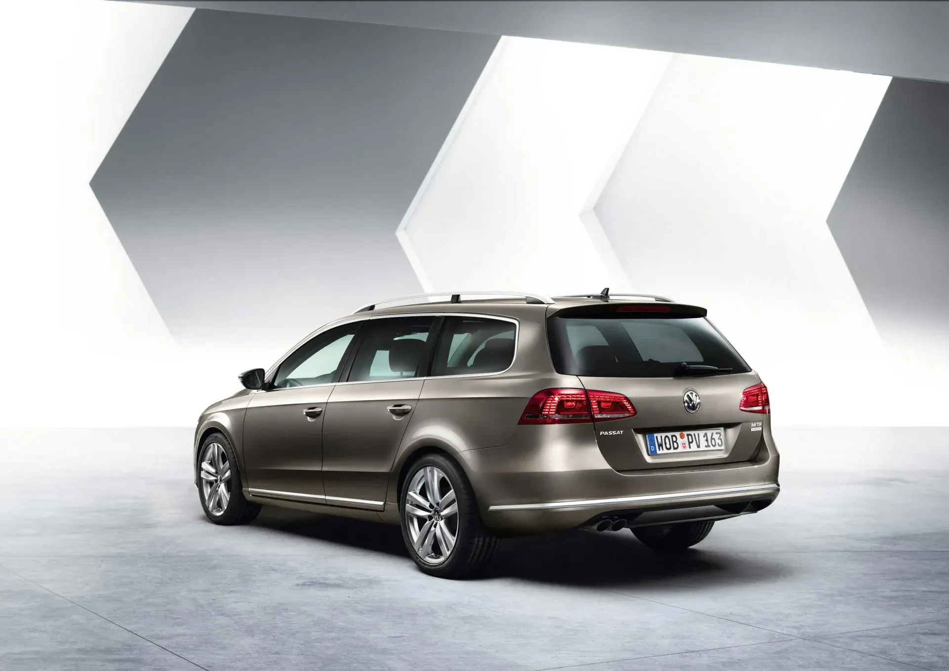 Volkswagen Passat B7 silnik benzyna diesel cena ceny opinie oceny zalety wady na sprzedaż używany otomoto tanio kupno