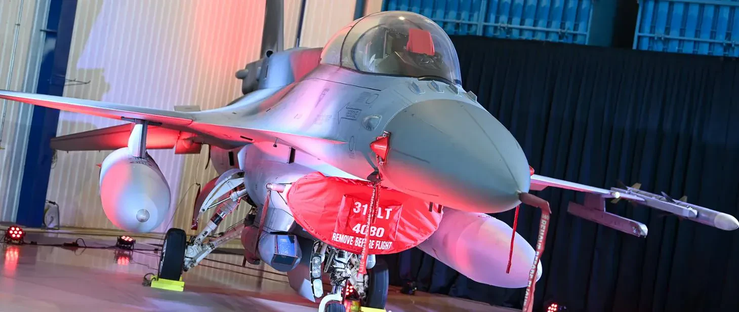 Technologie ORLEN OIL umożliwiają produkcję także olejów z normą NATO do F-16. Spisują się choćby przy -60 stopniach na 10 000 m