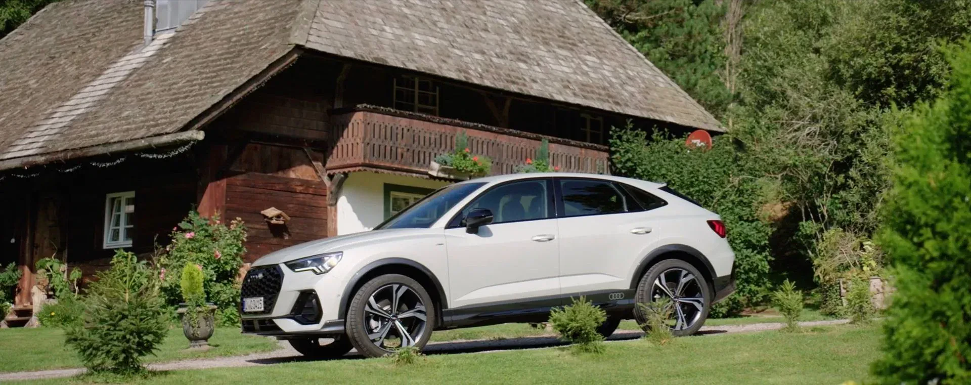 Niemiecki SUV klasy premium jest tańszy, niż ci się wydaje. A przecież mowa tutaj o roczniku 2019