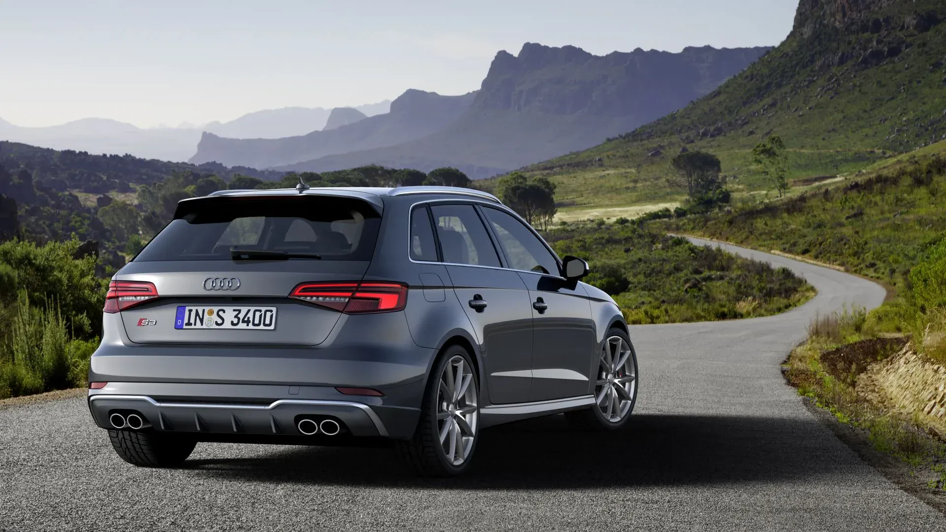 Audi S3 silnik benzyna 300 koni osiągi moc opinie oceny zalety wady cena ceny otomoto używany