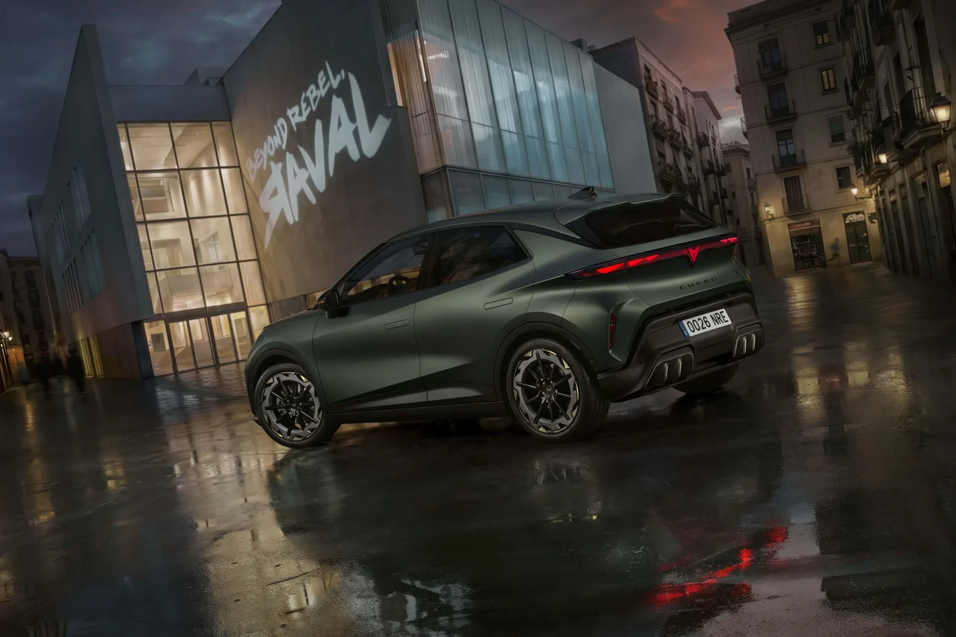 Cupra Raval elektryczny elektryk hatchback cena ceny nowy opinie oceny zalety wady wyposażenie moc ładowanie zasięg