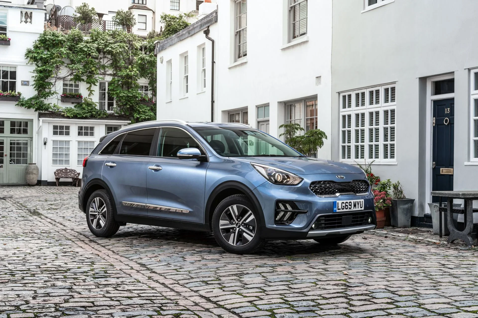Kia Niro SUV silnik hybryda moc osiagi opinie oceny zalety wady otomoto używany