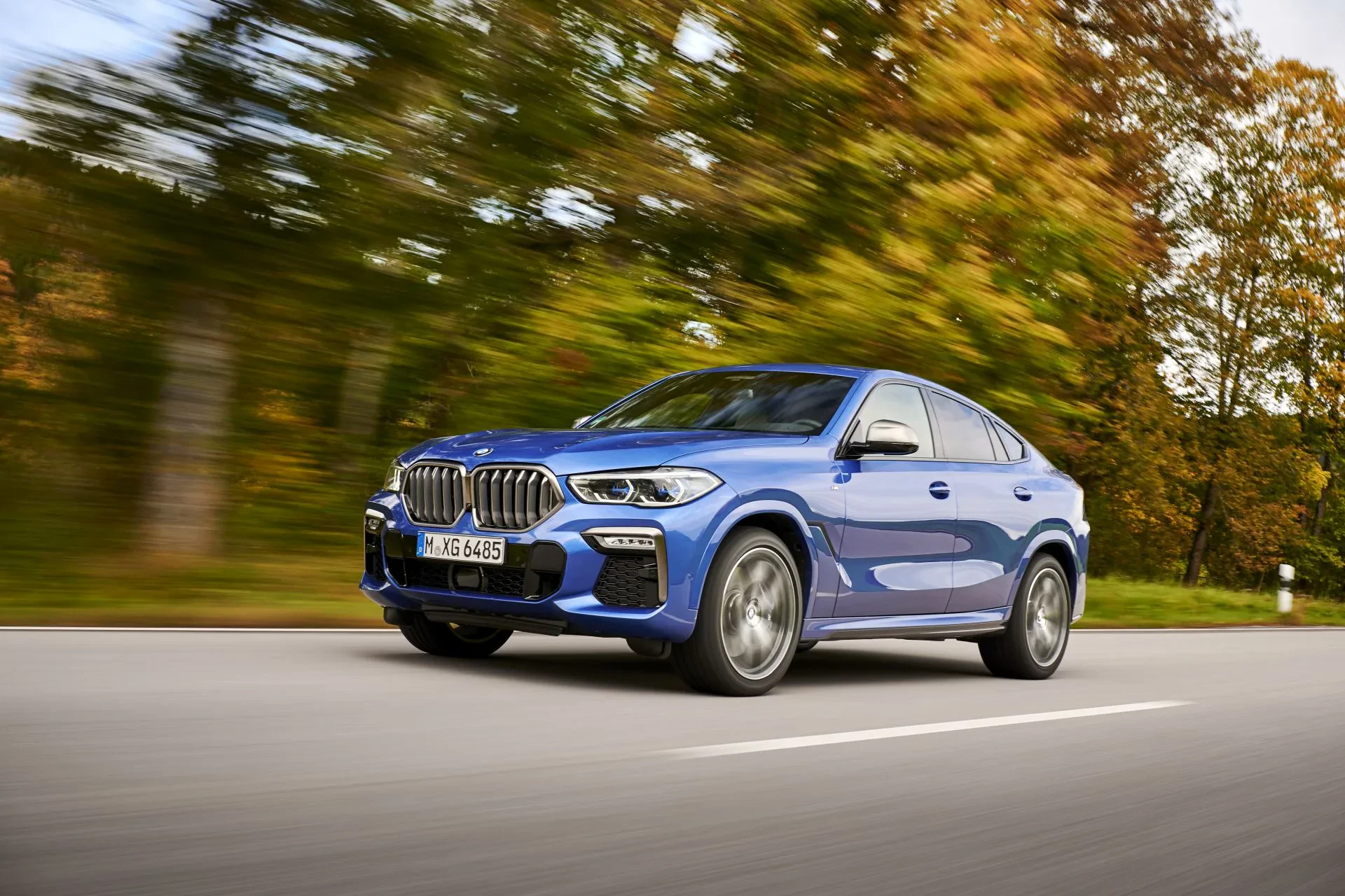 SUV BMW X6 silnik benzyna diesel moc osiągi przyspieszenie cena ceny opinie oceny zalety wady używany otomoto