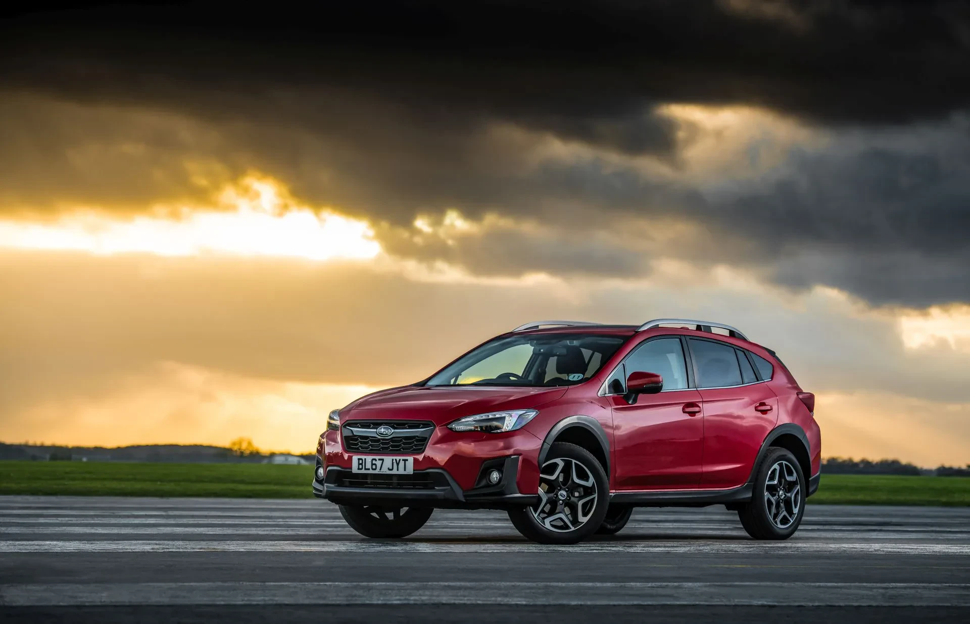 SUV Subaru XV silnik benyzna diesel cena ceny opinie oceny zalety wady napęd na cztery koła otomoto tanio używany wybór